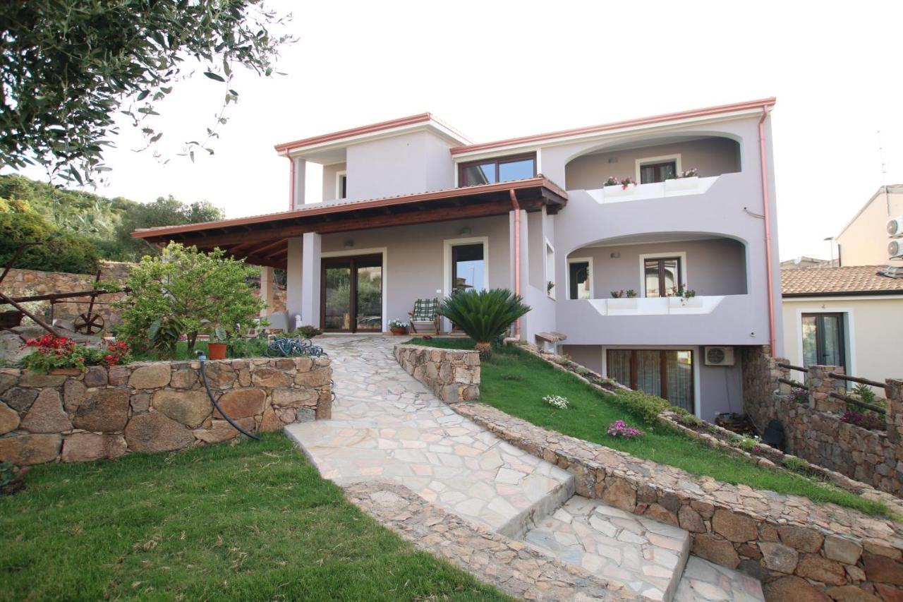 B&B Ajo' A Mulinu Teulada Buitenkant foto